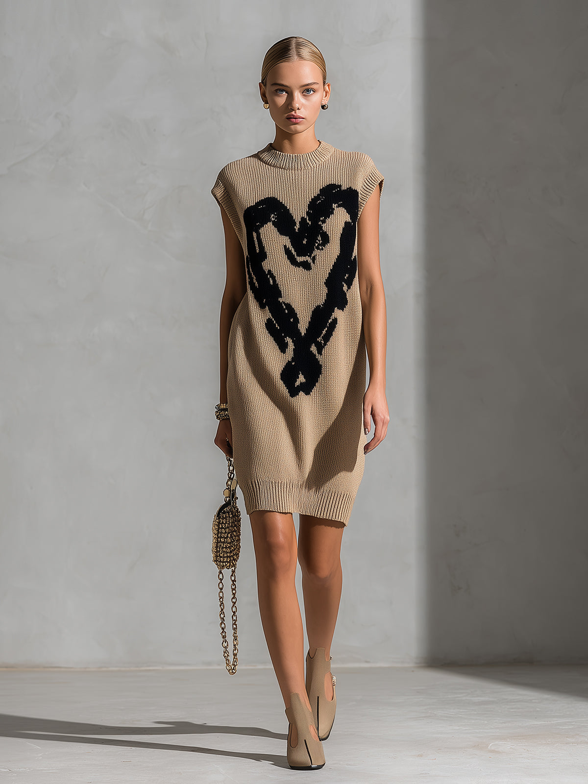 ElevenOra Chic Elegant Camel Round-Neck Sleeveless Black Heart Jacquard Loose-Fit Knit Midi Dress
