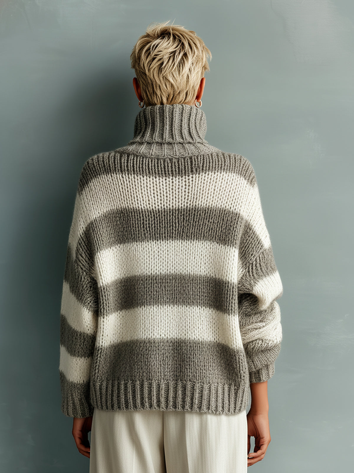 ElevenOra Chic Casual Contrast Stripes Turtle Neck Oversized Long-Sleeve Knit Sweater