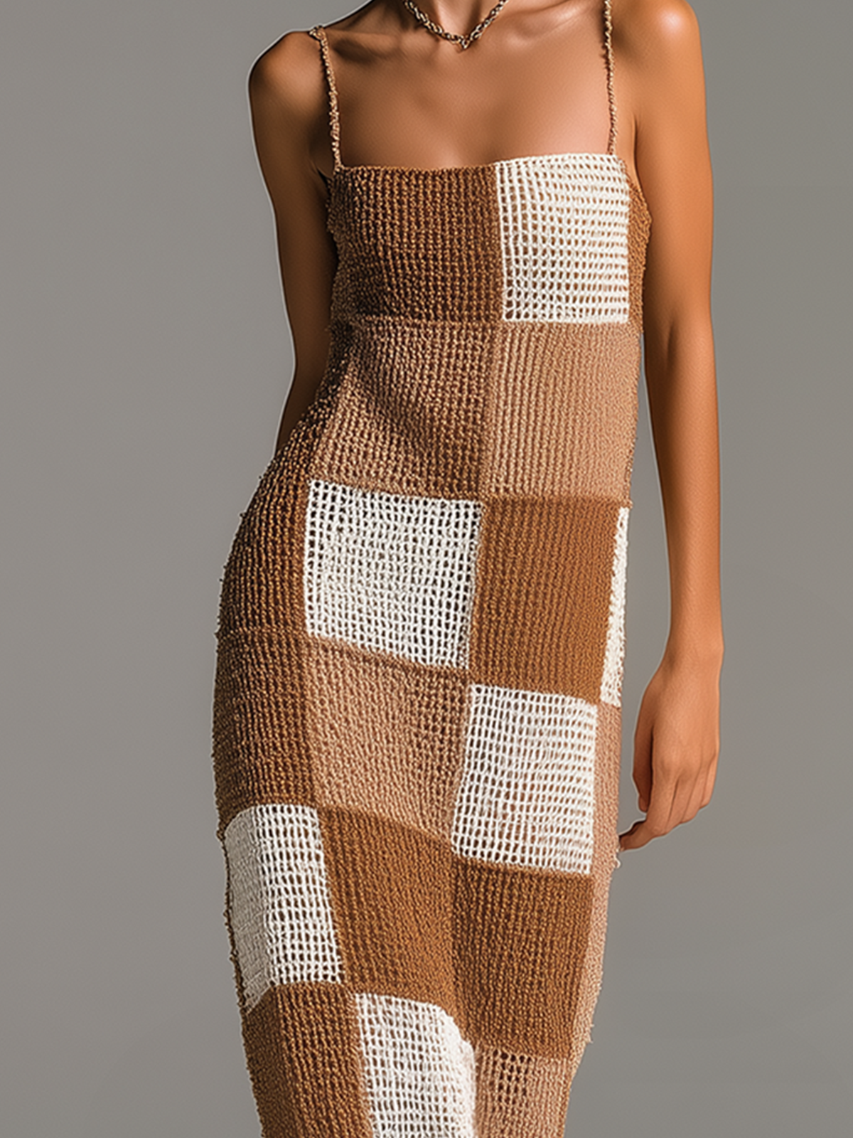 ElevenOra Chic Elegant White-Camel Checkerboard Jacquard Spaghetti-Strap Sleeveless Slim-Fit Knit Maxi Dress