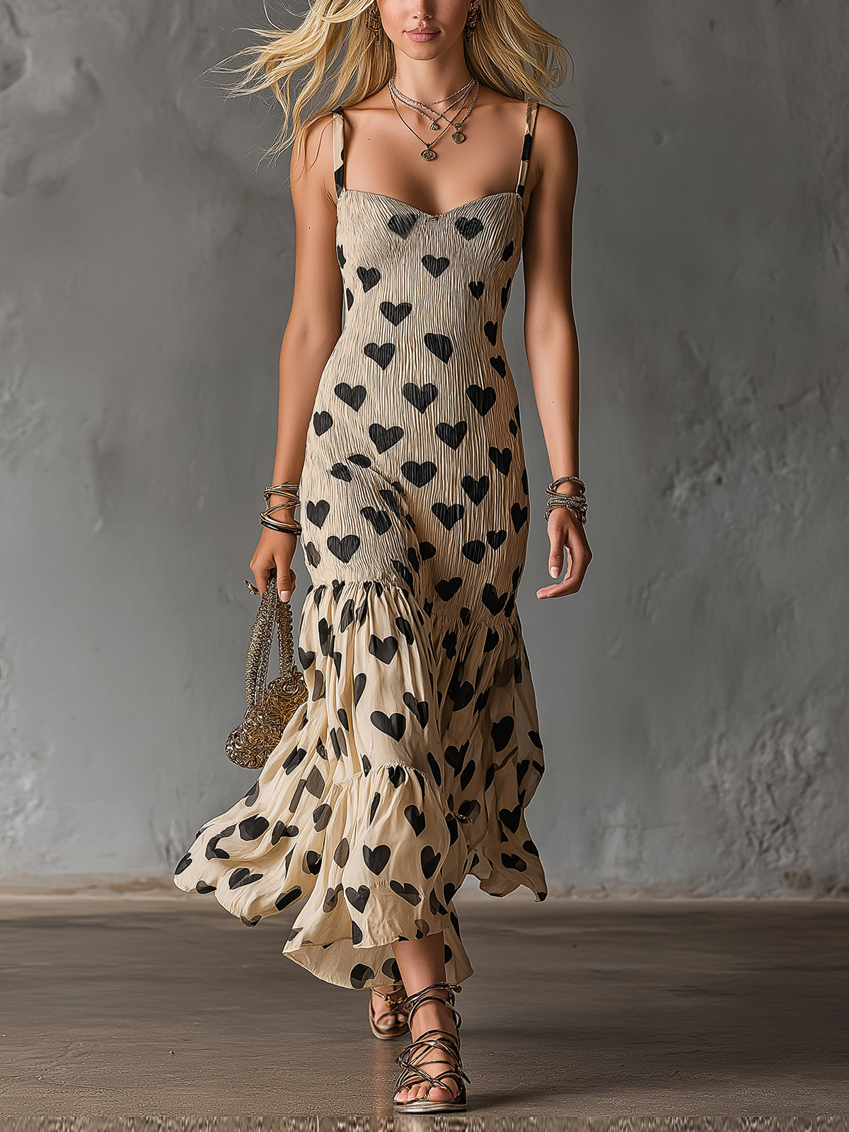 ElevenOra Chic Elegant Beige-Black Hearts Print Spaghetti Straps Square-Neck Sleeveless Shirring Detail Slim-Fit Maxi Dress