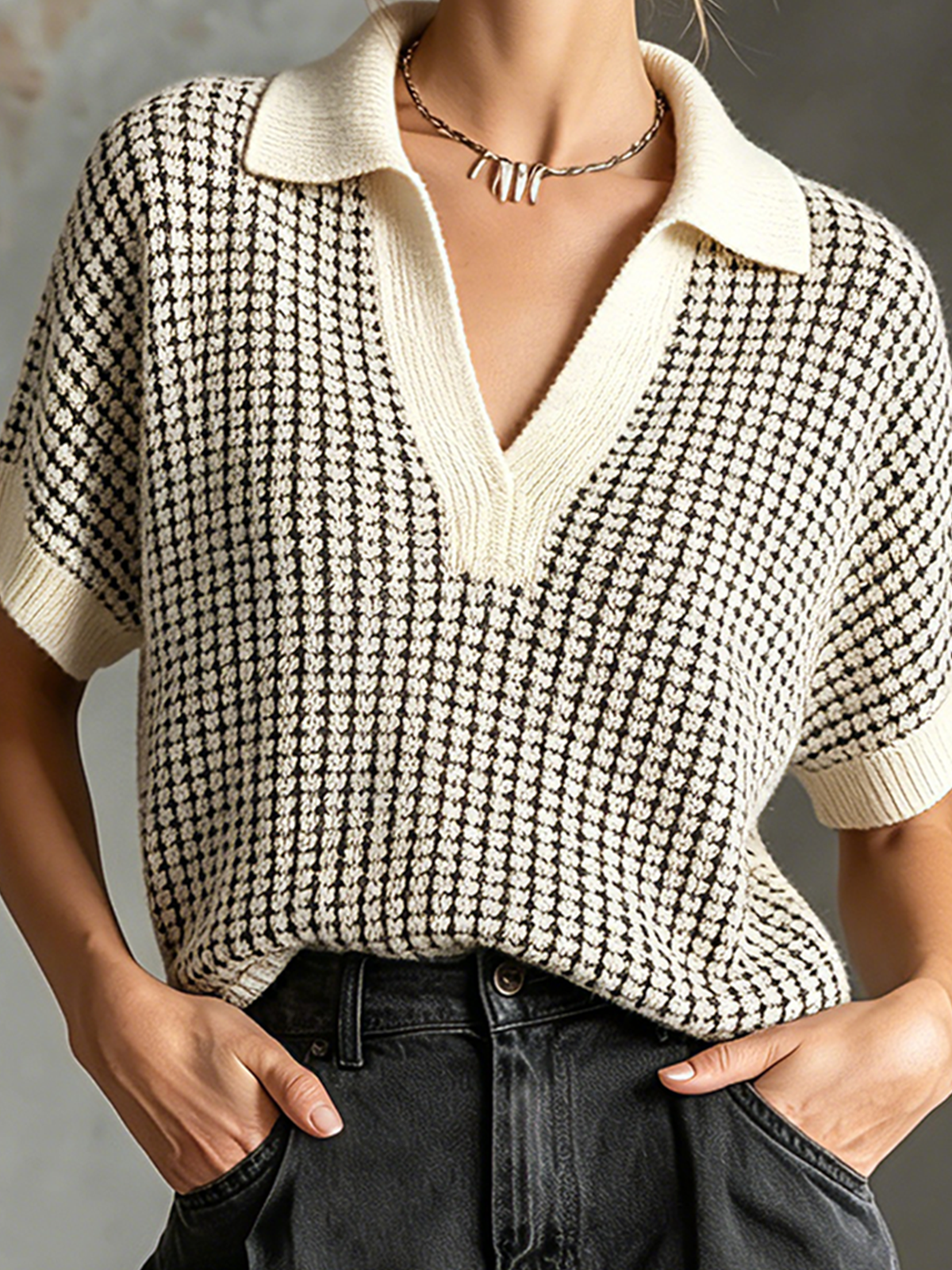 ElevenOra Chic Casual Off White Lapel-Collar V-Neck Short-Sleeve  Loose-Fit Grid Textured Knit Sweater Top