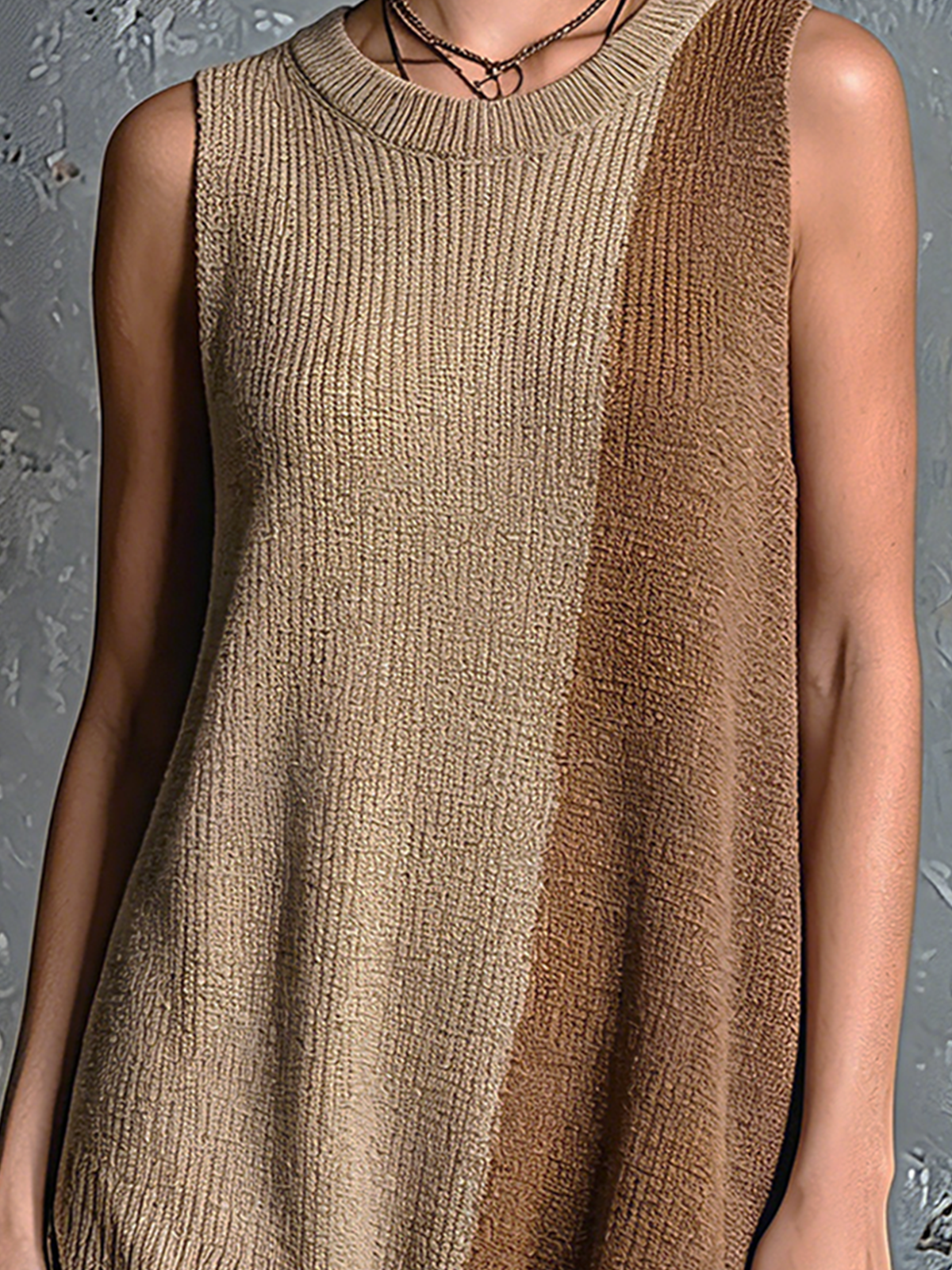 ElevenOra Fashion Casual Camel-Brown Colorblock Round-Neck Sleeveless Loose-Fit Asymmetrical Hem Knit Vest Top