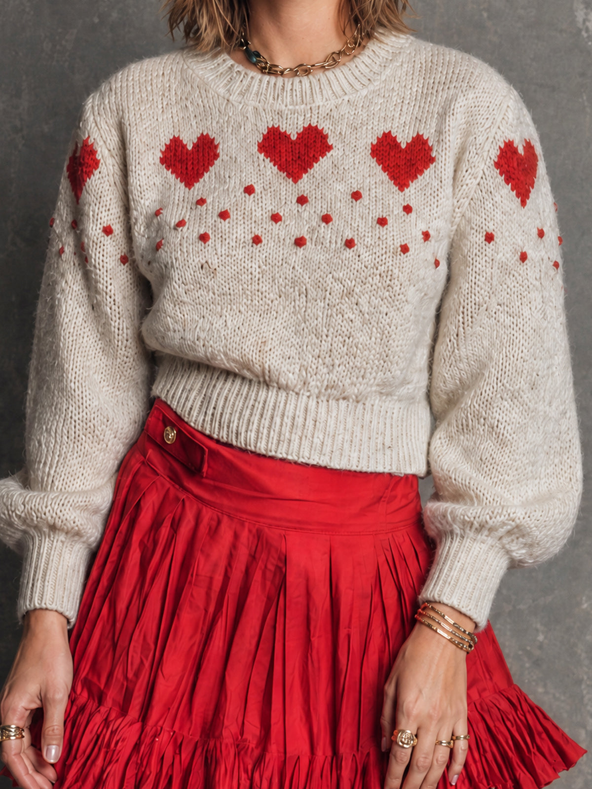 ElevenOra Chic Casual Off-White Round Neck Red Heart Jacquard Long Sleeve Puff Rugelur-Fit Knit Sweater Top