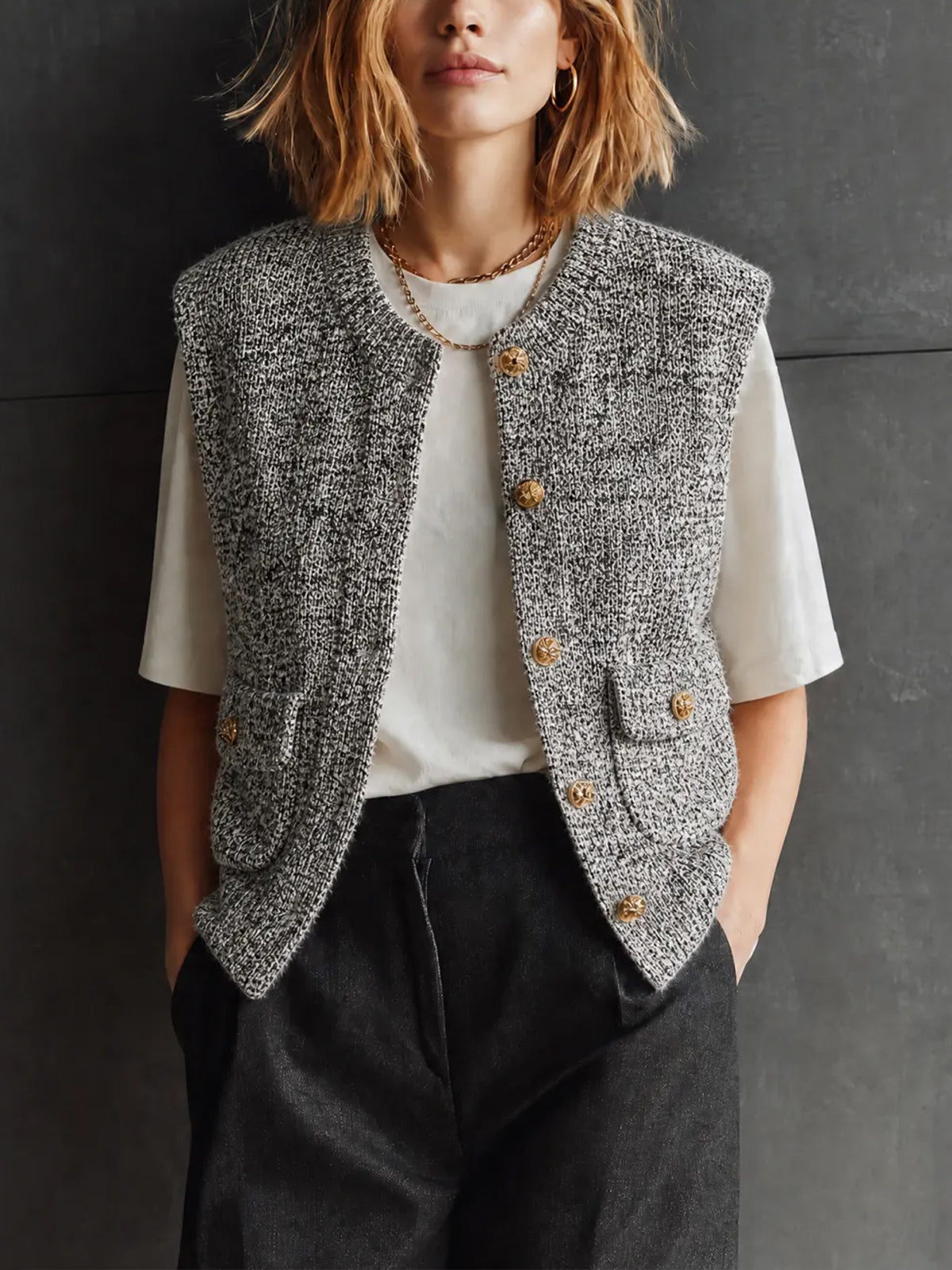 ElevenOra Chic Casual Marled Gray Round Neck Single-Breasted Pocket Detail Sleeveless Loose-Fit Knit Cardigan Top
