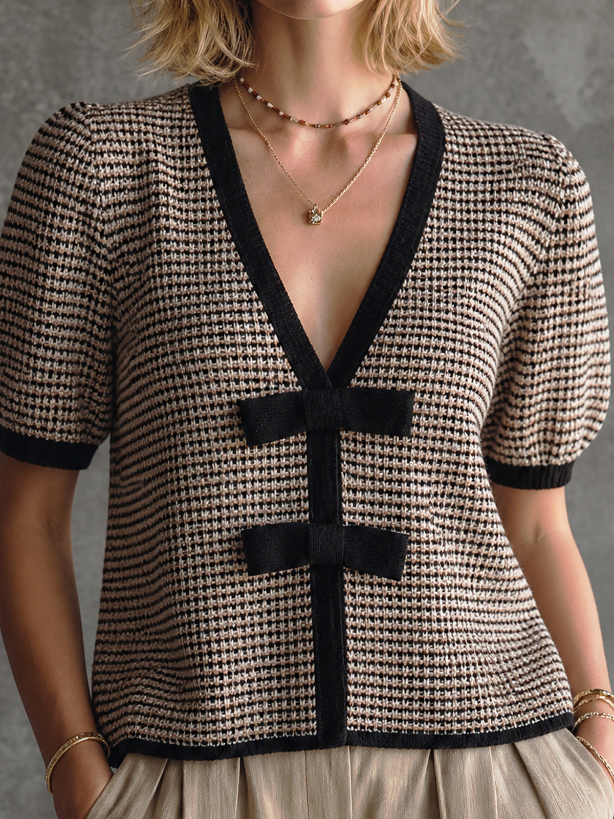 ElevenOra French Elegant Camel-Black-Cream Colorblock V-Neck Black Bow Detail Small Check Tweed Half Puff Sleeve Loose-Fit Knit Sweater Top