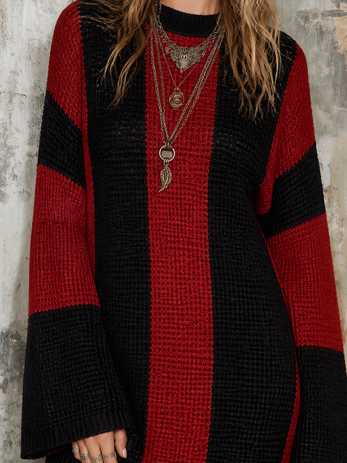 ElevenOra Chic Casual Black-Red Colorblock Round-Neck Flare Long-Sleeve Loose-Fit Knit Mini Dress