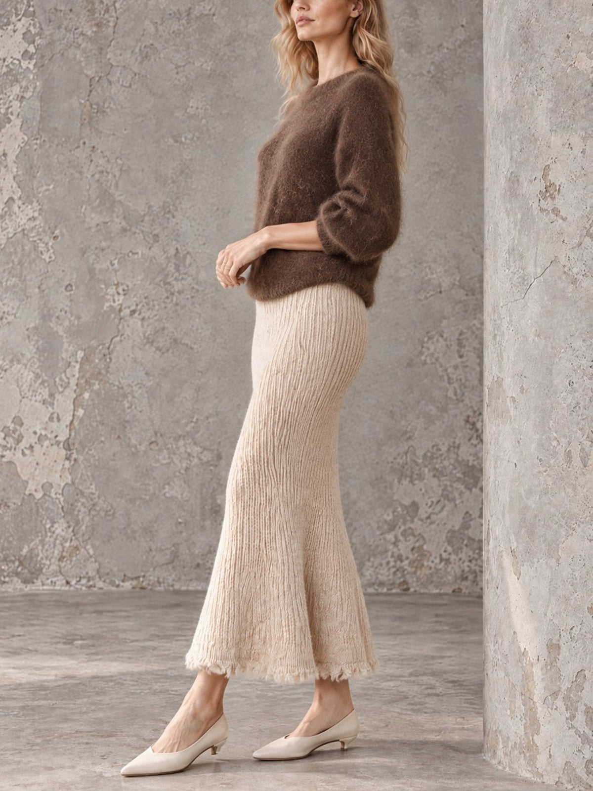ElevenOra Chic Elegant Coffee Round-Neck Half-Sleeve Mohair Sweater Oatmeal Raw Edge Detail Ribbed Maxi Skirt Knit Two-Piece Set