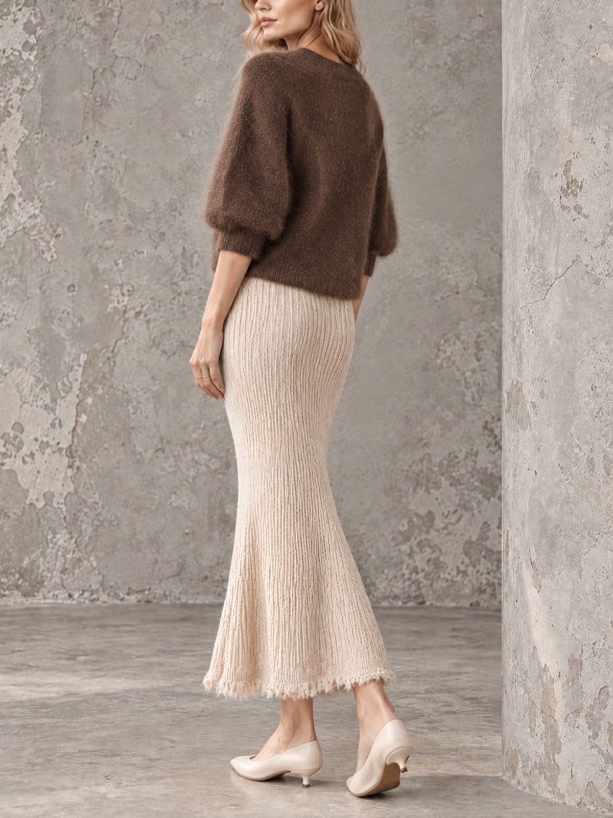 ElevenOra Chic Elegant Coffee Round-Neck Half-Sleeve Mohair Sweater Oatmeal Raw Edge Detail Ribbed Maxi Skirt Knit Two-Piece Set